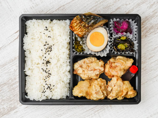 とり天とサバ塩焼き弁当