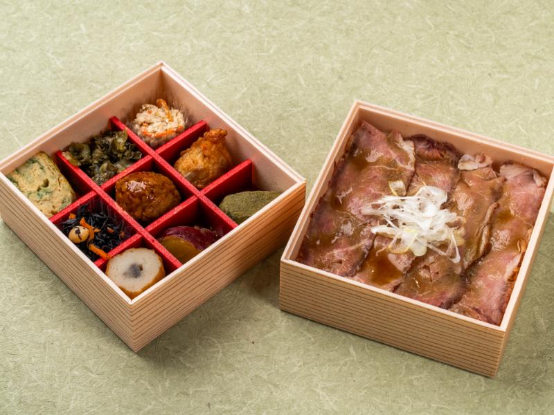 ローストビーフと彩り9升の二段弁当