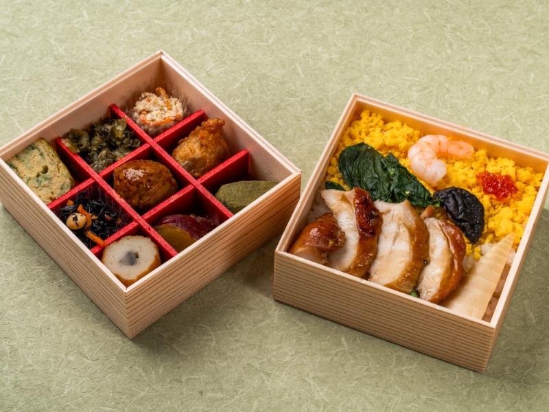 五目ちらし寿司と彩り9升の二段弁当