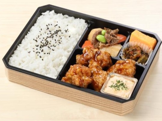 絶品！塚だまタルタル若鶏のチキン南蛮弁当
